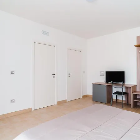 Apartment Scaringi Palace A *