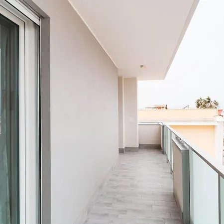 Guesthost - Scaringi Palace A