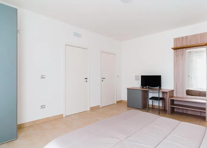 Apartment Guesthost - Scaringi Palace A *