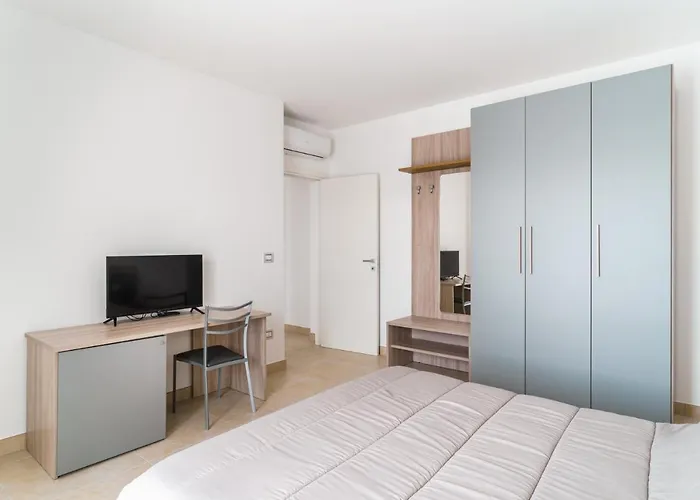 Guesthost - Scaringi Palace A